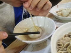 蟹黄汤包-蒋家桥饺面店(四望亭路店)