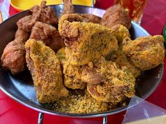 -BHC炸鸡(明洞总店)