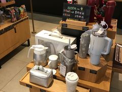 -星巴克臻选(北京银泰店)