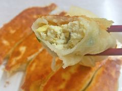 -鲜鲜锅贴(荆山路店)