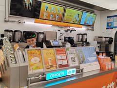 -沪上阿姨·臻选茶饮(上海环球港店)