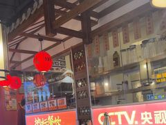 -川流不息·地道川菜·小龙虾(新松江路店)