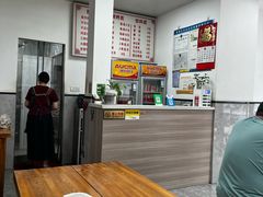 -何记酿皮店(西流湾店)