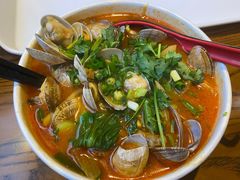 -何记花甲(海岸城旗舰店)