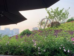 -UNI UNI(环亚凯瑟琳店)