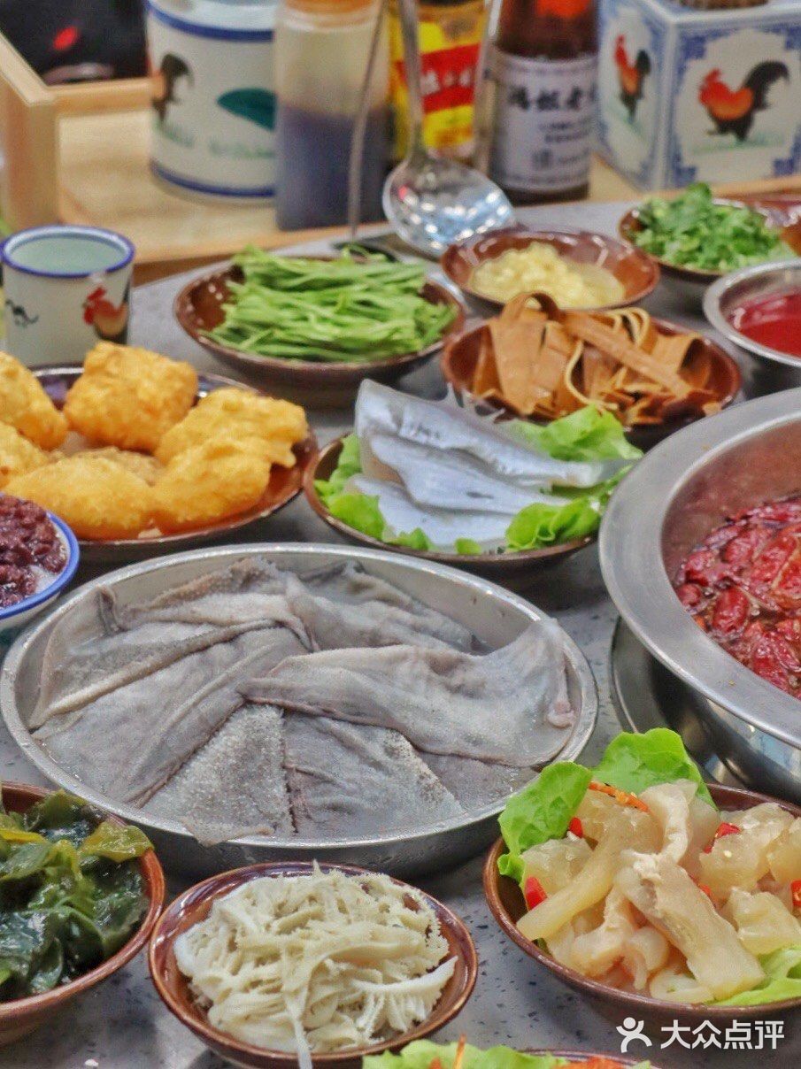 魔都美食🍲充满烟火气的重庆老火锅