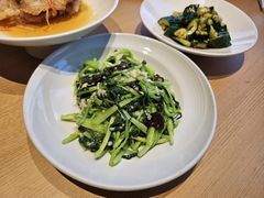 -关东小磨东北菜(上海长风大悦城店)