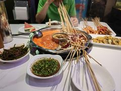 -佰人王串串香火锅(洋珠巷店)