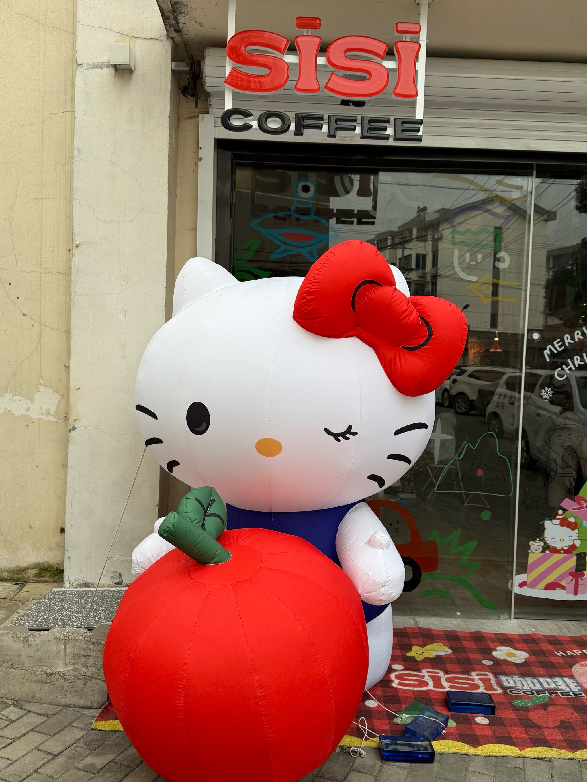 hello kitty烧可爱到不能吃?