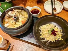 -云海肴·汽锅鸡·云南菜(天山百盛优客店)