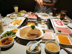 -海底捞火锅鲜切牛肉主题店(长寿路店)