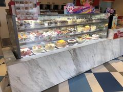面包甜点陈列柜-85度C(上海仓汇路店)