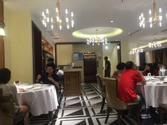 大堂-老人和饭店(淮海中路店)