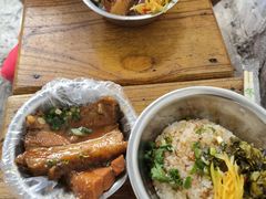 -老嘢扣肉糯米饭(云亭街店)