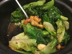 -潮界(LU·ONE凯德晶萃广场店)