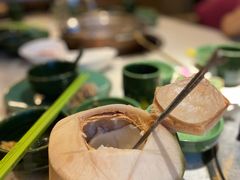 泰国天然椰青-润园四季椰子鸡火锅(海上世界店)