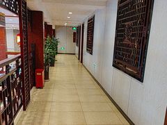 -侬佳蒸菜馆(听潮店)
