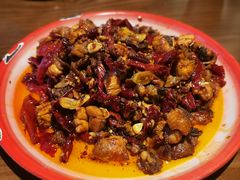 辣子鸡-柴窝堡22号辣子鸡·传承新疆菜