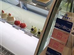 -LanTa蓝塔烘焙(紫荆山卜蜂莲花店)