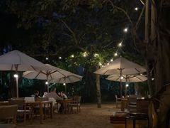 -三亚艾迪逊酒店·海滩烧烤 BARBACOA·现场乐队·浪漫晚餐·烧烤海鲜