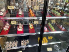 -东莞塘厦三正半山温泉酒店·沙利文西餐厅