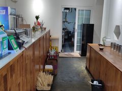 -爱尚吃惑钵钵鸡餐饮店(商业后街店)