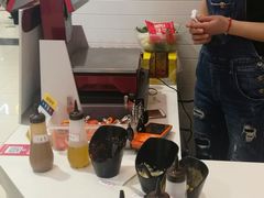 -杨光辉麻辣烫(华侨城商业中心店)