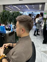 -ON STAR SALON