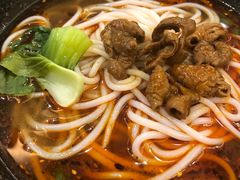 老成都肥肠粉-蓉李记成都名小吃(武汉菱角湖万达店)