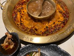 -哥老官重庆美蛙鱼头(西湖银泰十一哥店)