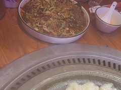 -山河屯铁锅炖(哈西站店)