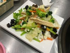 -屯老二农家铁锅炖·行业领军者(梅江店)