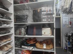 -京伟修鞋洗鞋奢侈品皮具护理店