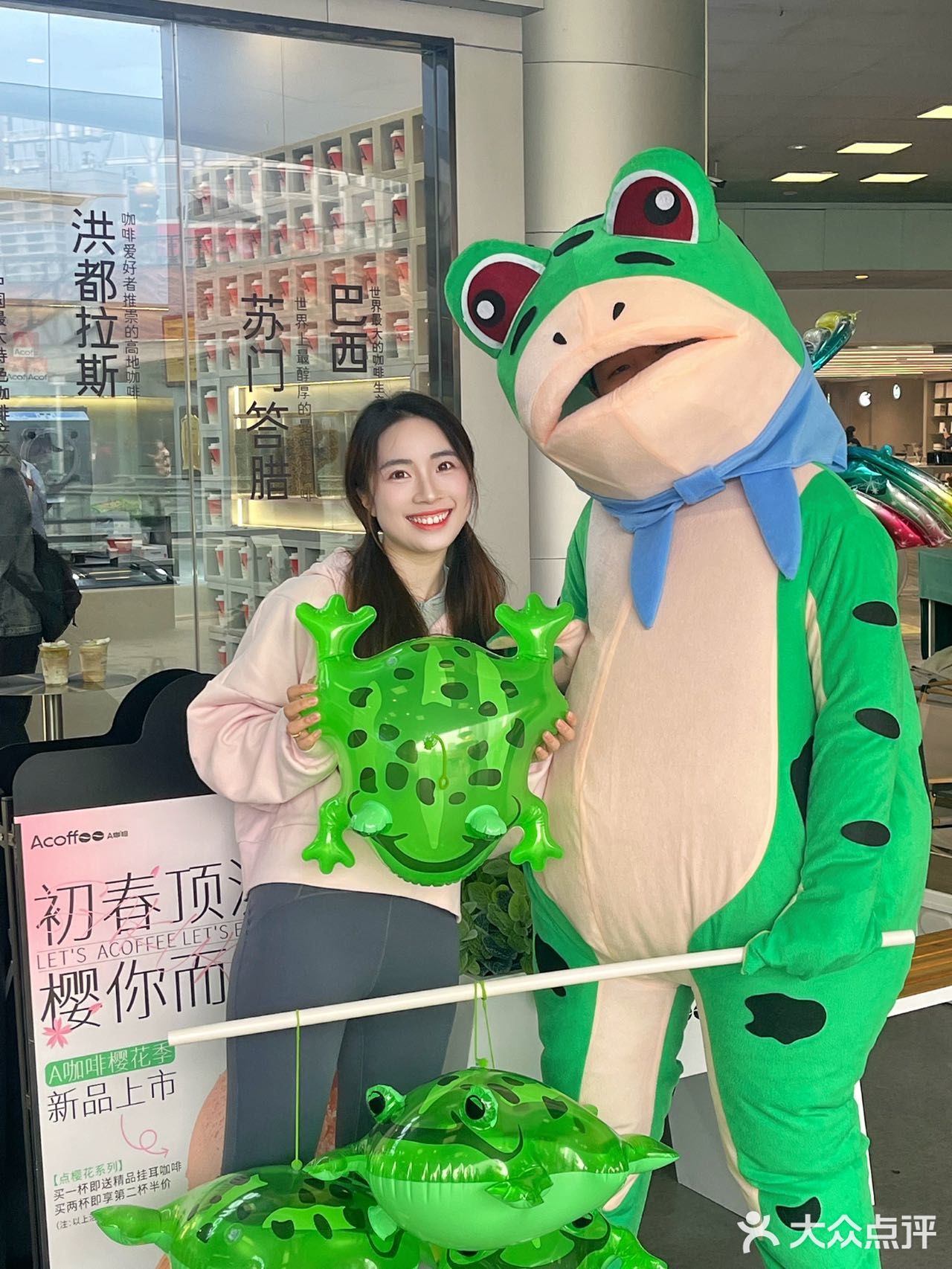 西御街天府广场负一楼（天府广场地铁站A口旁边）