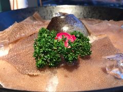 爽脆黑毛肚-煲宫猪肚鸡(晶品店)