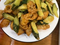 -美顺香食府鱼头老店(雪野湖店)