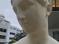 -中航城君尚购物中心