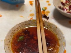 -渝嘴小老弟老火锅(华新村店)