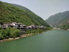-汉中石门栈道风景区