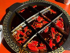 九宫格老火锅-黄家码头老火锅(解放碑旗舰店)