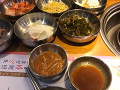 -老炉家木炭烤肉(长江国际店)