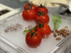 番茄脆菇沙拉-小大董·烤鸭(观景餐厅·南京西路店)