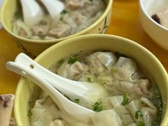 -周震馄饨