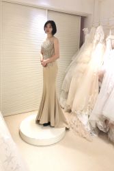 -Flora婚纱礼服定制租赁店