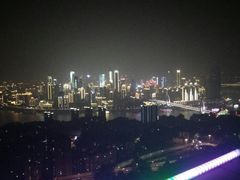 -全季酒店(重庆李子坝牛角沱地铁站店)