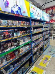 -逝水玩具折扣店