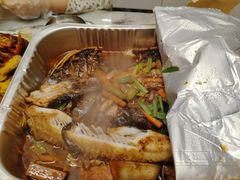 -鸣记脆皮烤鱼·海鲜烤鱼(三八广场店)