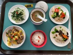 -月之旅·尊 高端月子会所(科馨别墅一店)
