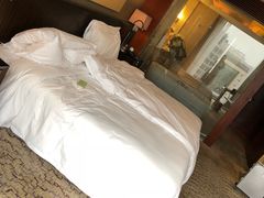 把两张1米5的床并起来的-北京丽晶酒店