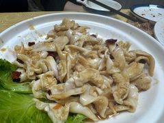 -崴海渔村(虹梅路店)